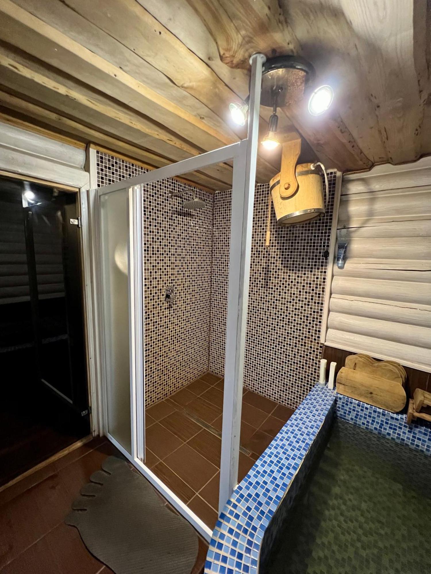 Arnica Hotel Ясиня Екстериор снимка