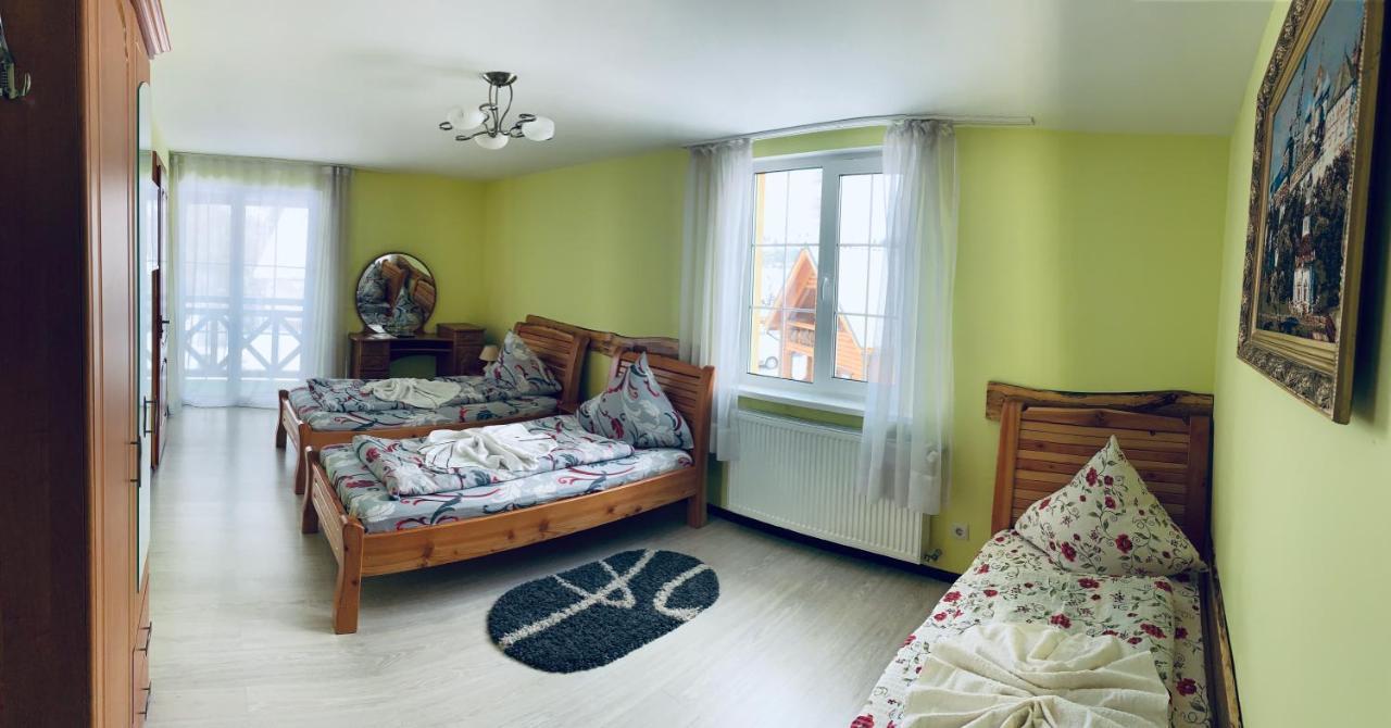 Arnica Hotel Ясиня Екстериор снимка
