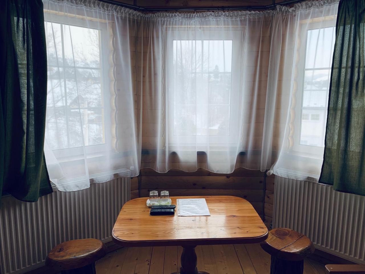 Arnica Hotel Ясиня Екстериор снимка